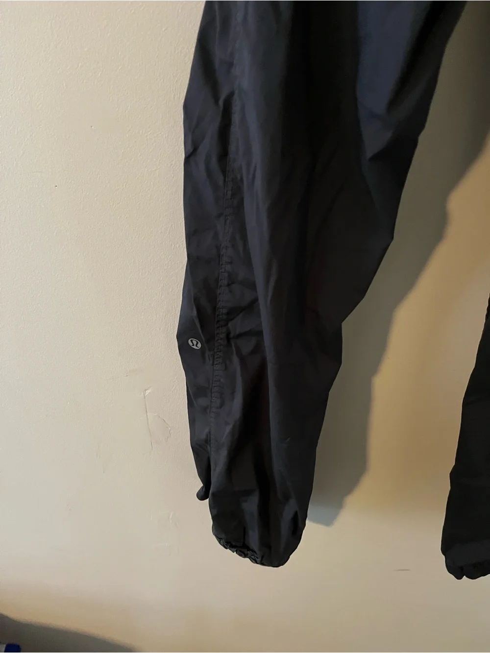 Lululemon Black Pink Jogger Track Pants 8 Outdoors Hiking Athletic Running
